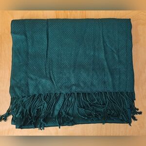 🩷 RW&CO. Forest Green Scarf with Fringe
